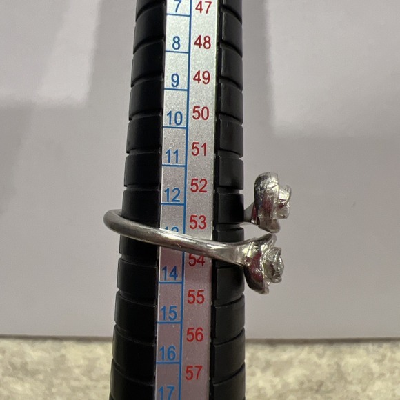 PRETTY SARAH COVENTRY SILVER TONE RING WITH ROSES - SIZE 6.5 - Picture 5 of 7